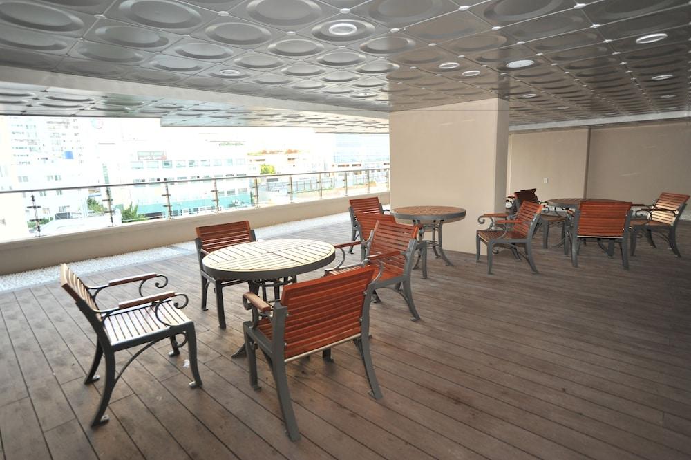 Plea De Blanc Hotel & Residence Busan Exterior photo